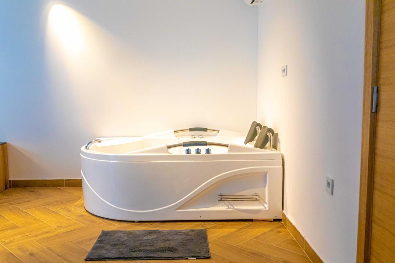 Zuce City Escape Luxury Villa מראה חיצוני תמונה